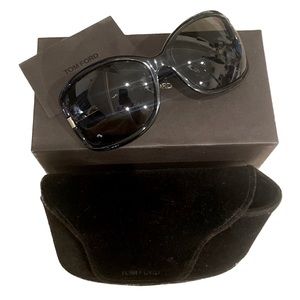 Tom Ford
Black Raquel Sunglasses